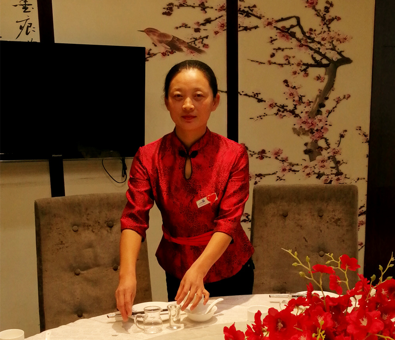 致敬，我親愛的同事——記迪尼斯伊川店客房員工陳華麗